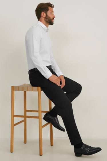 Herren - Businesshemd - Slim Fit - Cutaway - bügelleicht - weiß