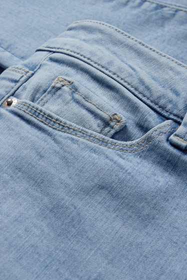 Dona - Skinny jeans - mid waist - texans modeladors - LYCRA® - texà blau clar