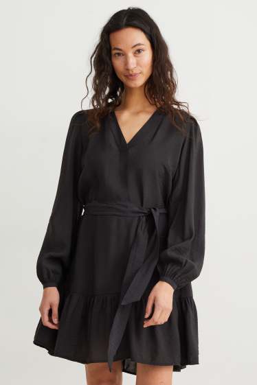 Women - A-line dress - black