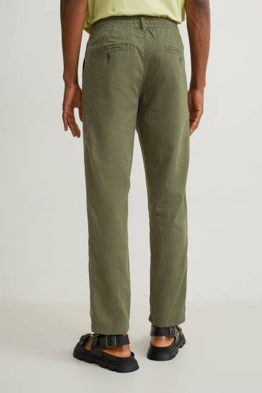 Home - Chino - tapered fit - mescla de lli - verd fosc