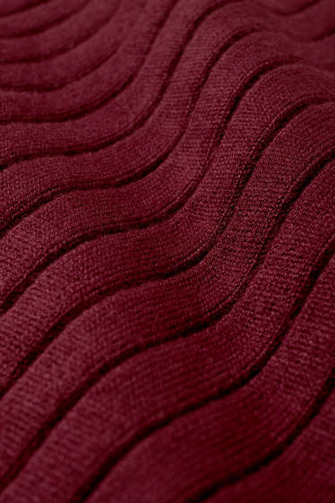 Women - Knitted bodycon dress - bordeaux