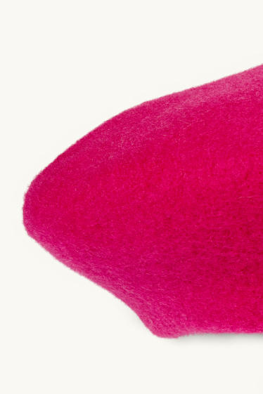 Women - Woollen beret - dark rose