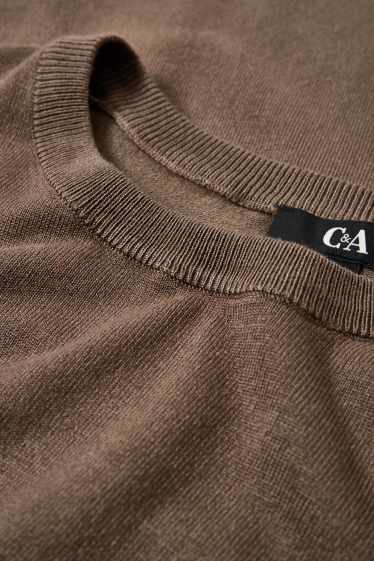 Women - Basic knitted dress - brown