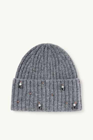 Women - Knitted hat - gray