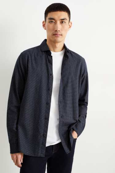 Home - Camisa - regular fit - cutaway - de quadres - blau fosc / blanc