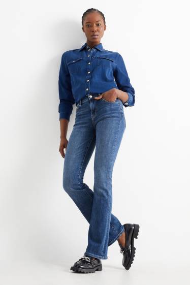 Women - Bootcut jeans - mid-rise waist - LYCRA® - blue denim