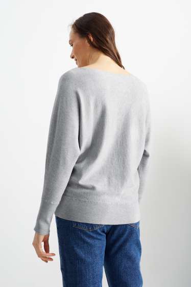 Femmes - Pullover en délicate maille - gris clair chiné