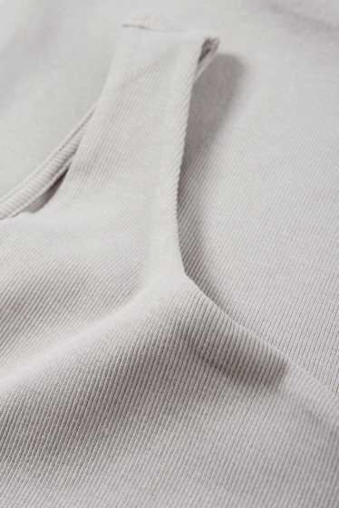 Dona - Top crop - gris