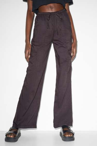 Women - CLOCKHOUSE - cargo trousers - mid-rise waist - relaxed fit - dark gray