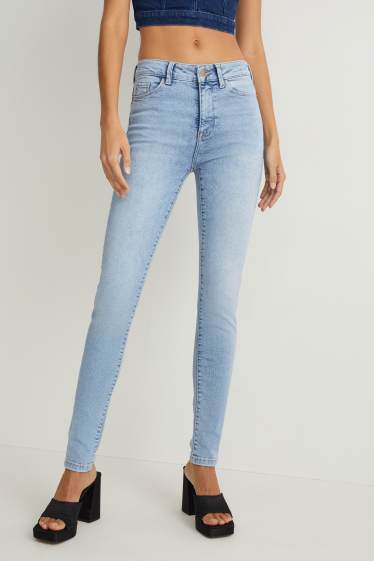 Dona - Skinny jeans - mid waist - texans modeladors - LYCRA® - texà blau clar