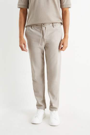 Heren - Chino - tapered fit - licht beige