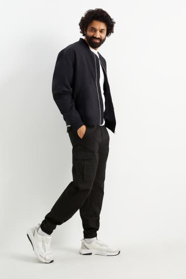 Hommes - Pantalon cargo - regular fit - LYCRA® - noir