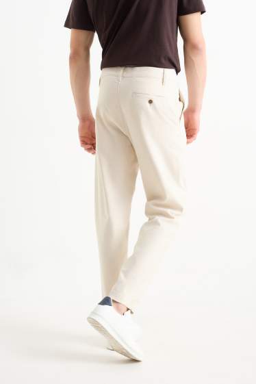 Heren - Chino - tapered fit - licht beige