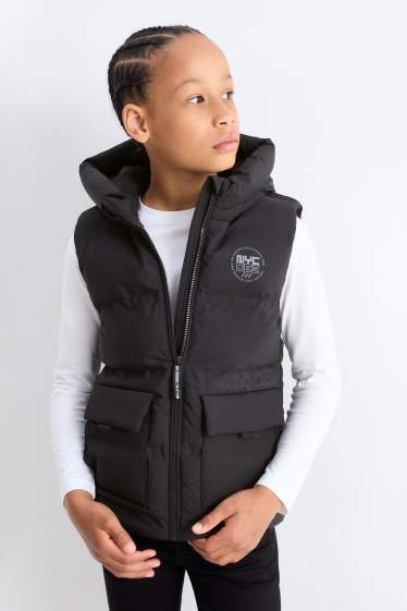 Děti - chlapci - Prošívaná vesta s kapucí - z vodoodpudivého materiálu - černá