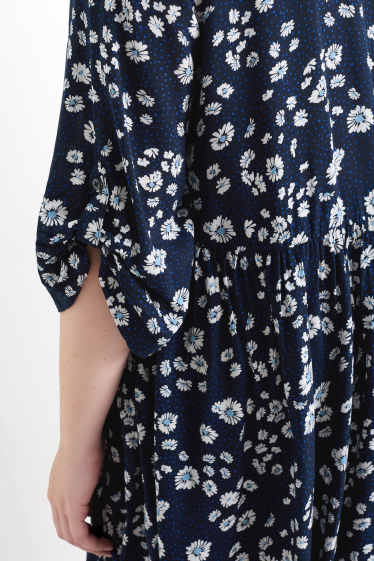 Dames - Blouse - gebloemd - donkerblauw