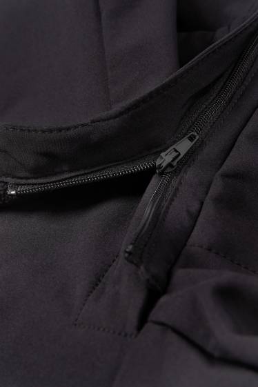 Damen - Softshellmantel mit Kapuze - wasserabweisend - 4 Way Stretch - schwarz