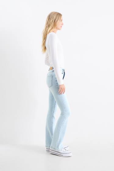 Femmes - Flared jean - mid waist - LYCRA® - jean bleu clair