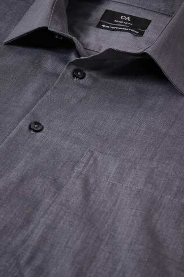 Uomo - Camicia business - regular fit - colletto all’italiana - facile da stirare - grigio scuro