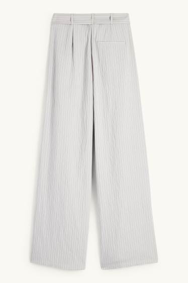 Dámské - Plátěné kalhoty s páskem - high waist - wide leg - úzký proužek - světle šedá