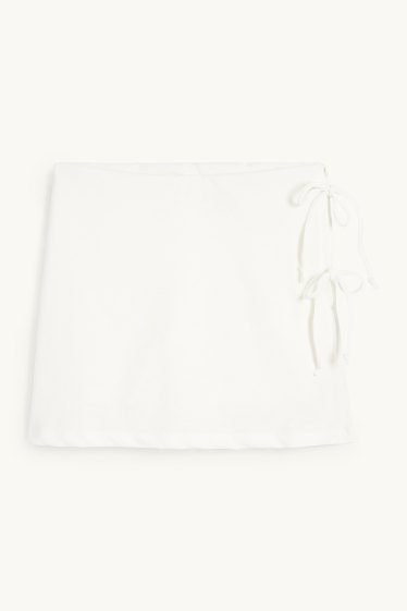 Femmes - Jupe-short - blanc