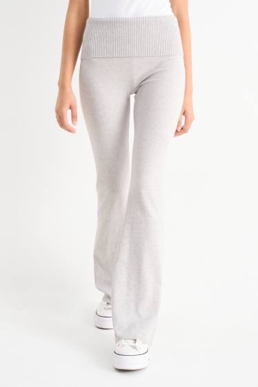 Femmes - Flared legging de maille - gris