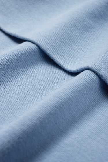 Women - Cropped T-shirt - light blue