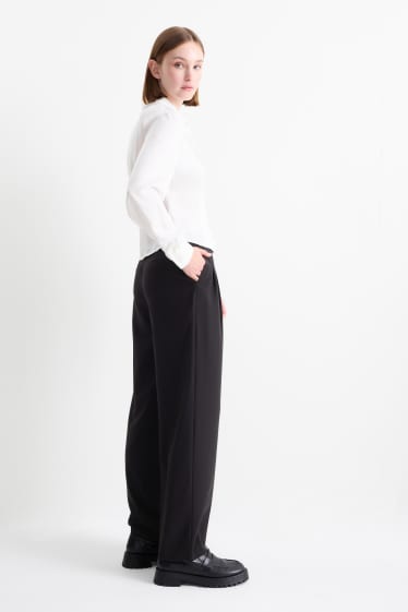 Damen - Stoffhose - Low Waist - Wide Leg - schwarz
