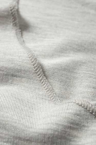 Femmes - Sous-pull en cachemire mélangé - gris clair