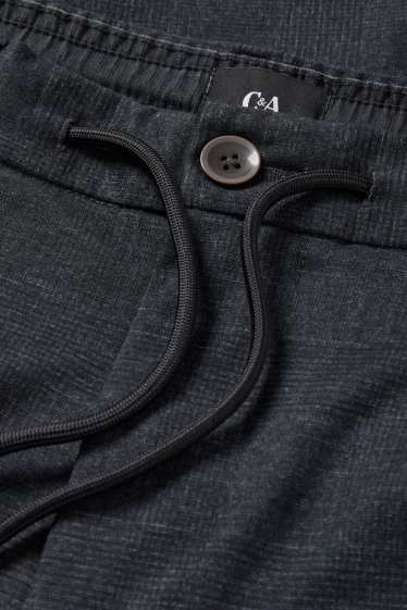 Pánské - Kalhoty chino - tapered fit - kostkované - tmavošedá