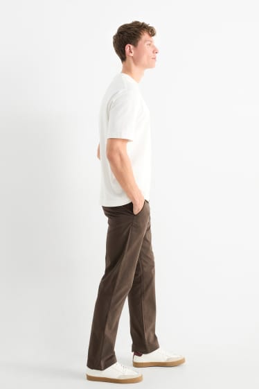 Hommes - Chino avec ceinture - regular fit - marron foncé