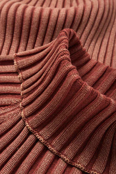 Women - Bodycon off-shoulder dress - ribbed - rust