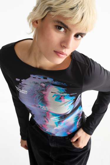Donna - Maglia a maniche lunghe dal taglio corto - nero