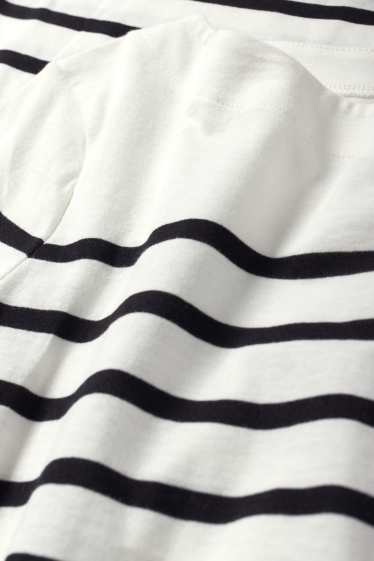 Women - Basic long sleeve top - striped - black / white