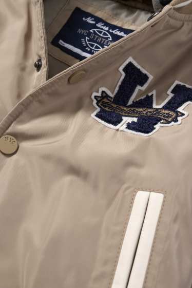 Copii - Băieți - Jachetă tip college, cu glugă - bej