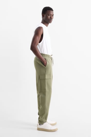 Pánské - Teplákové cargo kalhoty - khaki