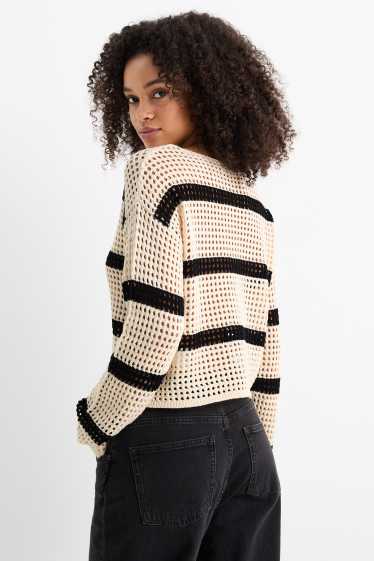 Women - Cropped jumper - striped - light beige