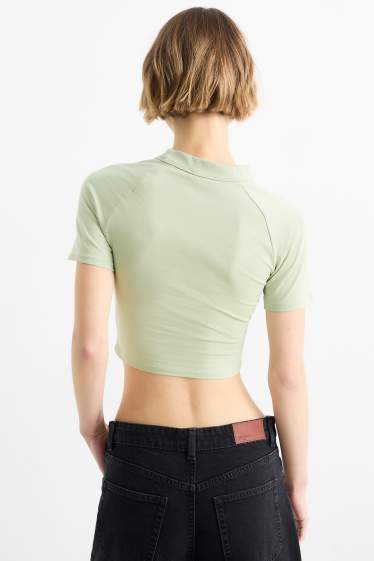 Women - Cropped T-shirt - light green