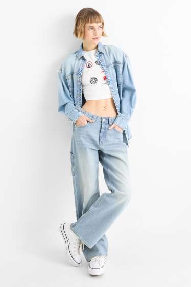 Femei - Baggy jeans - talie medie - denim-albastru deschis