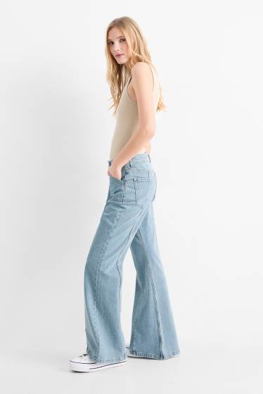 Donna - Jeans svasati a gamba larga - vita media - jeans azzurro