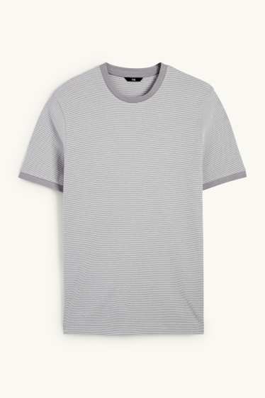 Men - T-shirt - regular fit - textured - gray
