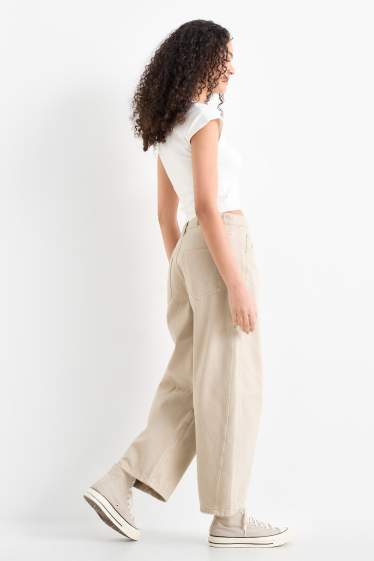 Damen - Balloon Jeans - Mid Waist - beige