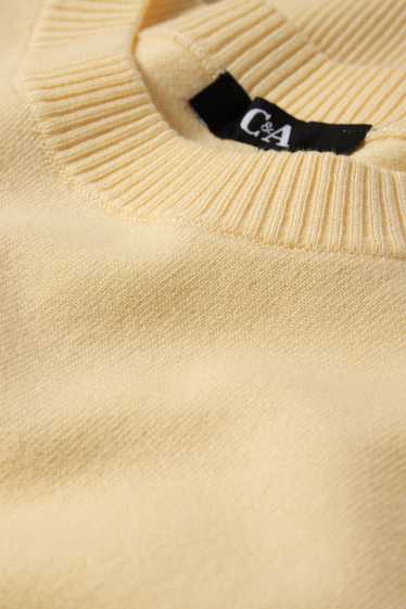 Femmes - Pull en maille - manches courtes - jaune clair