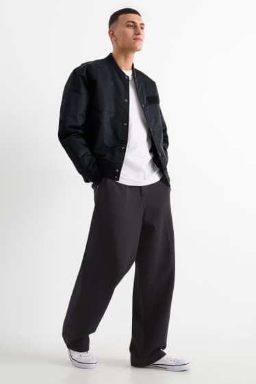 Bărbați - Pantaloni de trening - negru