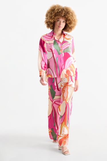 Women - Satin trousers - high waist - wide leg - patterned - rose
