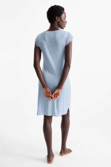 Femmes - Chemise de nuit en viscose - bleu clair