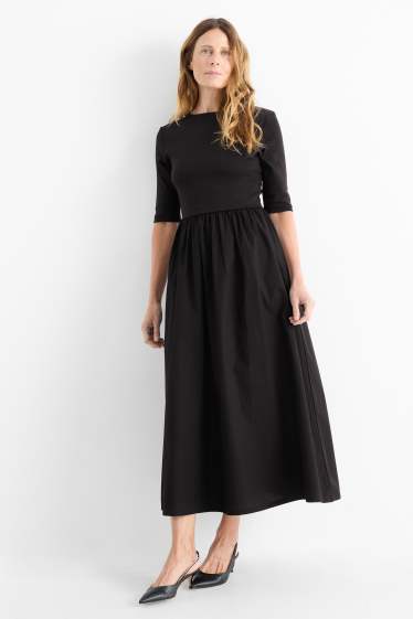 Women - Fit & flare dress - black