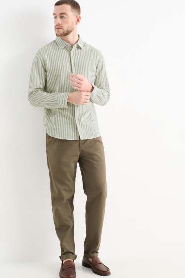 Hommes - Chino avec teneur en lin - tapered fit - vert foncé