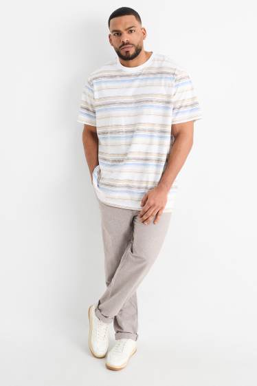 Hommes - Chino - tapered fit - marron clair