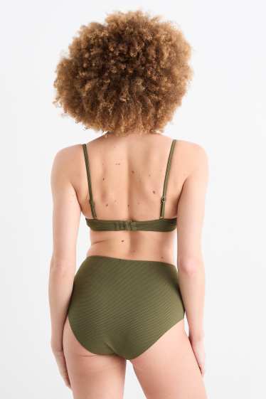 Femmes - Haut de bikini à armature - ampliforme - LYCRA® XTRA LIFE™ - vert foncé