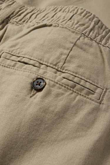 Hommes - Chino avec teneur en lin - tapered fit - beige